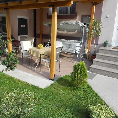Guest House Via Bitola Ngoại thất bức ảnh