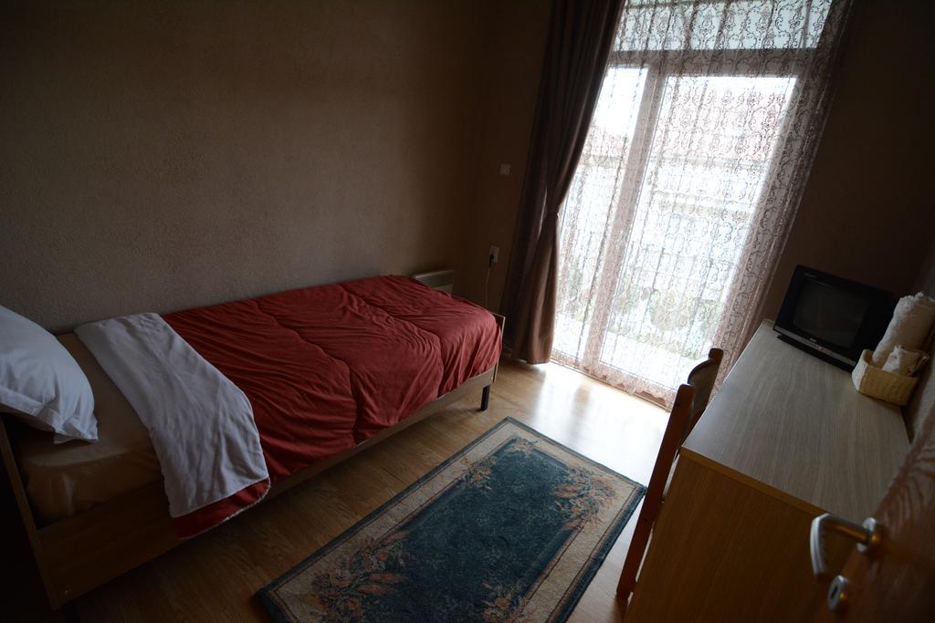Guest House Via Bitola Ngoại thất bức ảnh