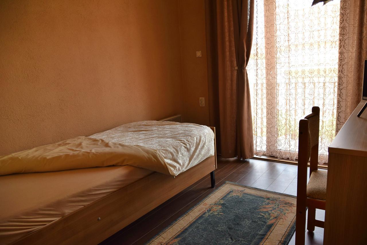 Guest House Via Bitola Ngoại thất bức ảnh