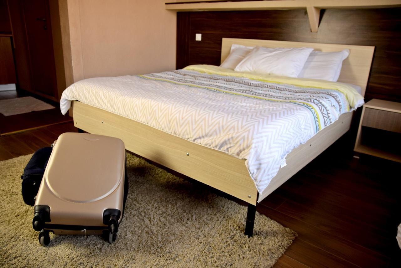 Guest House Via Bitola Ngoại thất bức ảnh