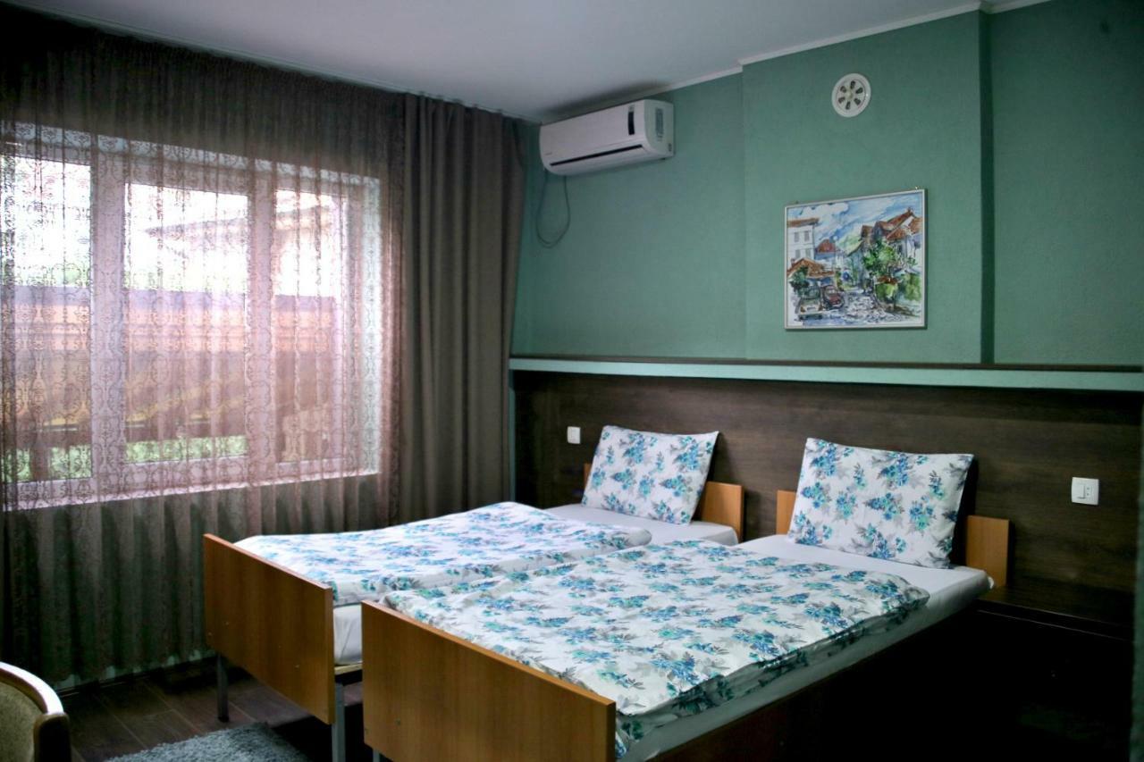 Guest House Via Bitola Ngoại thất bức ảnh